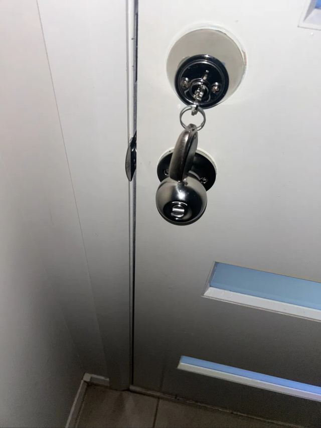 Deadbolt and knob set replaced and keyed alike